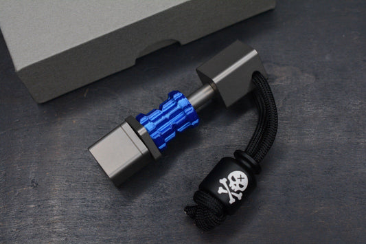 NEW Urban EDC Magic Meter Bead Caddy - Plain Ti w/ Poison Bead Re Salt & Peppa