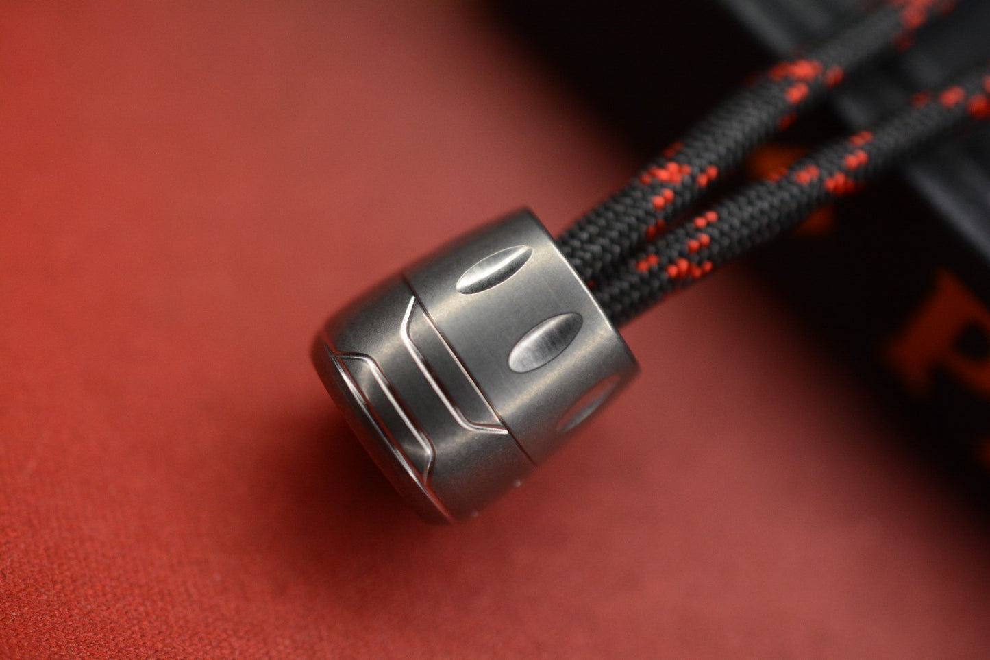 CUSTOM RARE Aero Engine Screw In Bead - Titanium