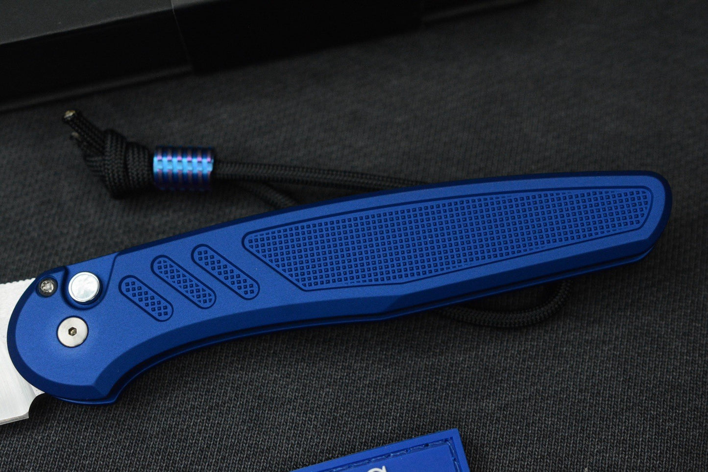 RARE Protech x Peace Neighbor Avalon - Knurled Blue Aluminum Magnacut 4.25”