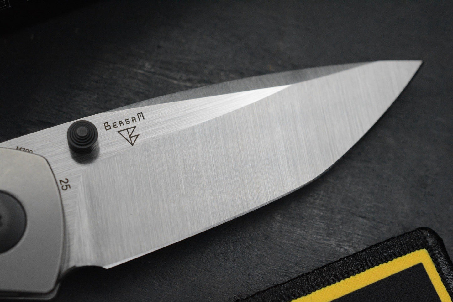 NEW Dalibor Bergam Asgard Ti Integral Handle / DLC Accents / M390 Blade w/ Patch