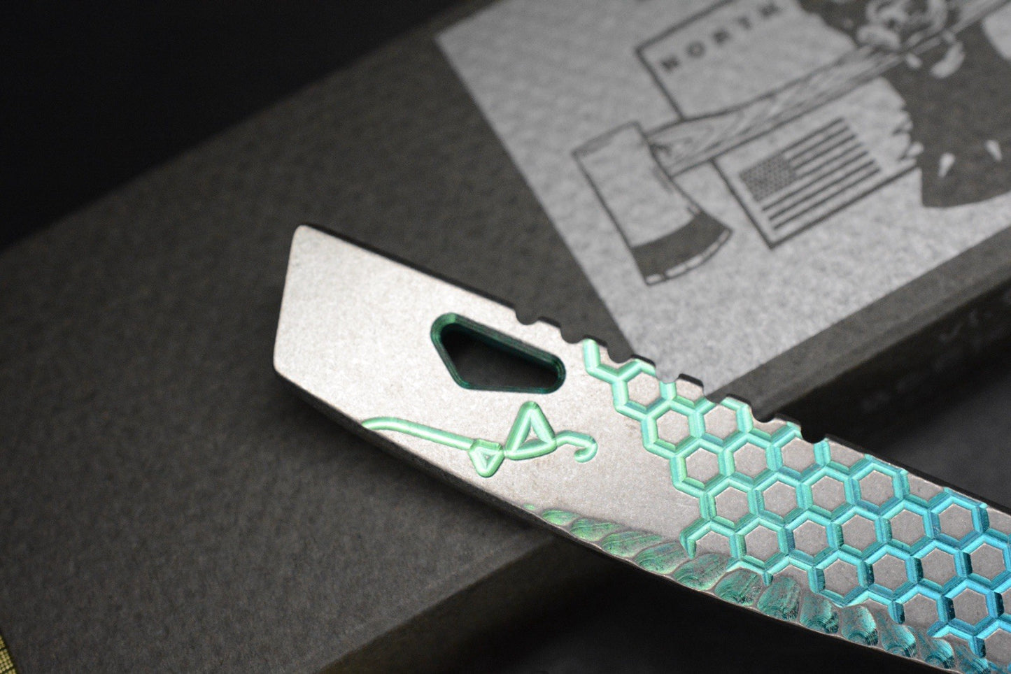 NEW Lynch NW In Without Knocking v1.5 Bee Keeper Stone Logo Green Ano Ti