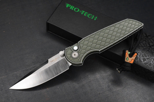 NEW Pro-Tech Integrity TR-3 Manual Green Battleworn Reptile Handle S35VN