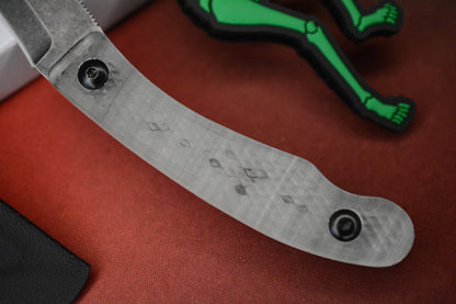 RARE Ed’s Manifesto & Sneakreaper Elvia Field Knife - Clear Scale Acid Stonewash