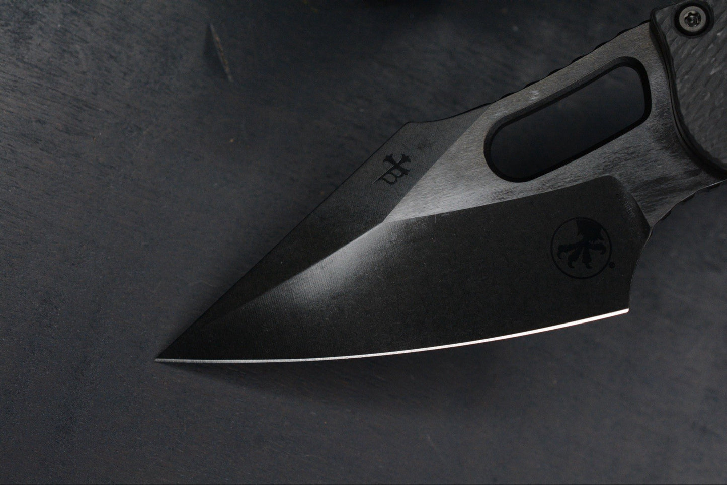 NEW Microtech Stitch-Ram-Lok Carbon Fiber Black DLC w/ Playge Skall & Ozzy Pack