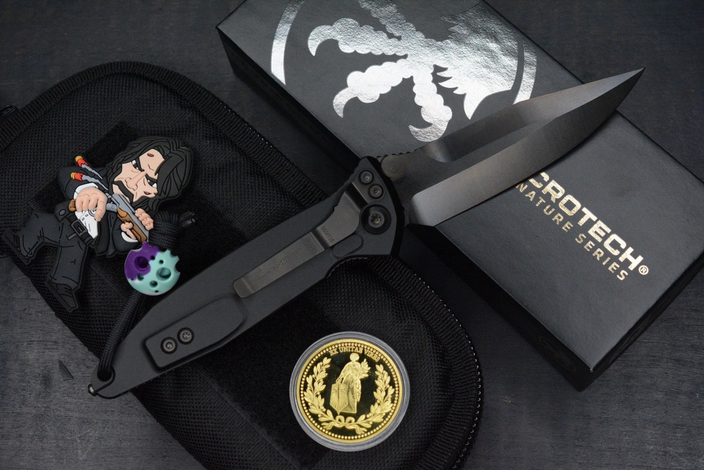 RARE Microtech Socom DLC Spike Grind Purple Haze Fat CF w/ Playge Bead/Wick Pack
