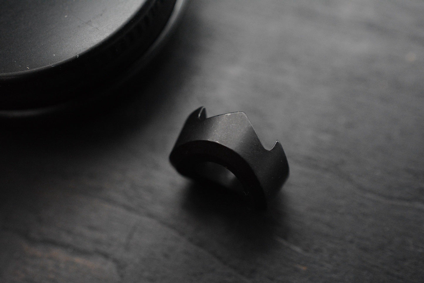 RARE WYSTE DESIGNS Crown - Zirconium Black Bead Re Playge Microtech