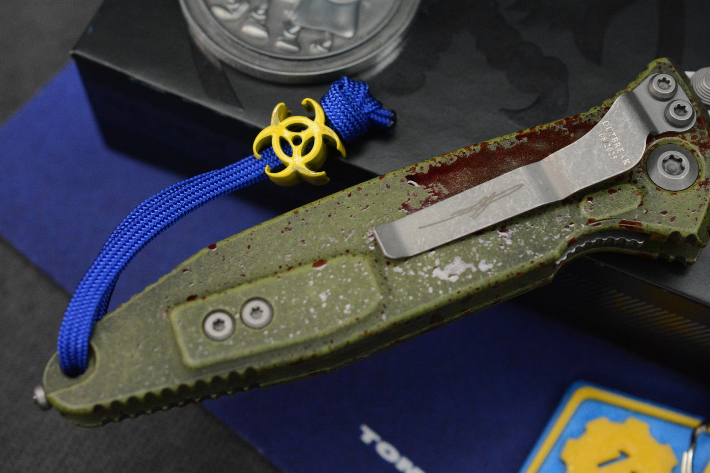 NEW Microtech SOCOM Elite T/E Outbreak w/ Fallout Pack & Biohazard Bead