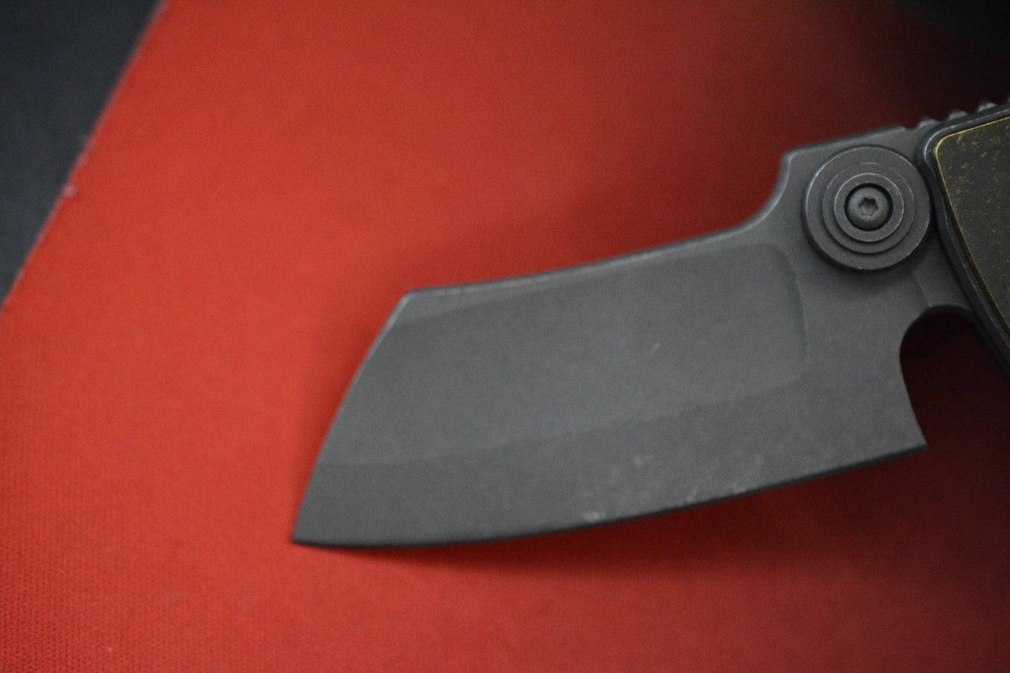 CUSTOM Serge Pachenko x Hawk Knives Guppy Brass - S30V / Copper Skull Inlay