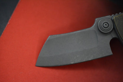 CUSTOM Serge Pachenko x Hawk Knives Guppy Brass - S30V / Copper Skull Inlay