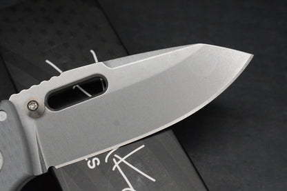NEW Demko AD20 Whale Shark Thumb Slot MagnaCut Textured Grey G10 EXC