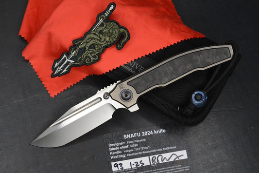RARE Custom Knife Factory Rassenti SNAFU 4.0 CF Inlay 3.9” M398 Integral Hdle