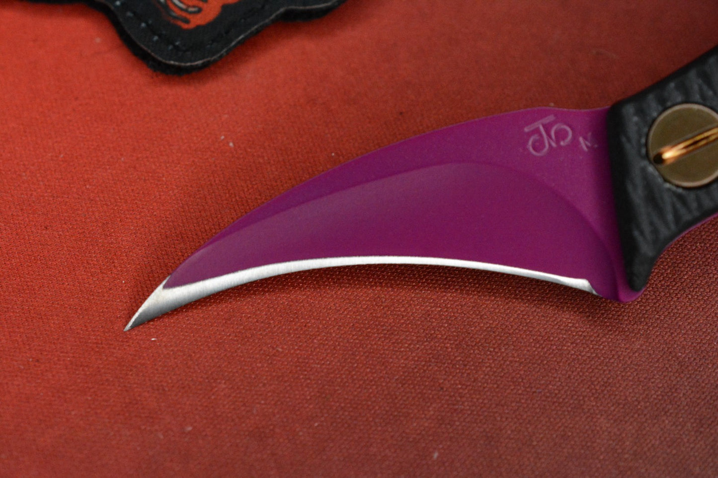 CUSTOM Turner CNC x Ed’s Manifesto Sneakreaper Elvia C Sangria MagnaCut