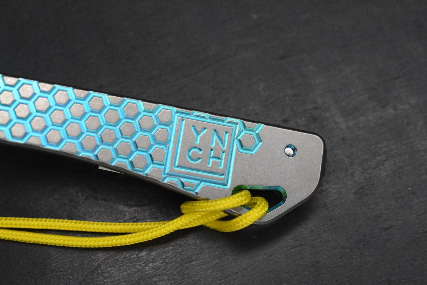 NEW Lynch NW In Without Knocking v1.5 Bee Keeper Stone Logo Green Ano Ti
