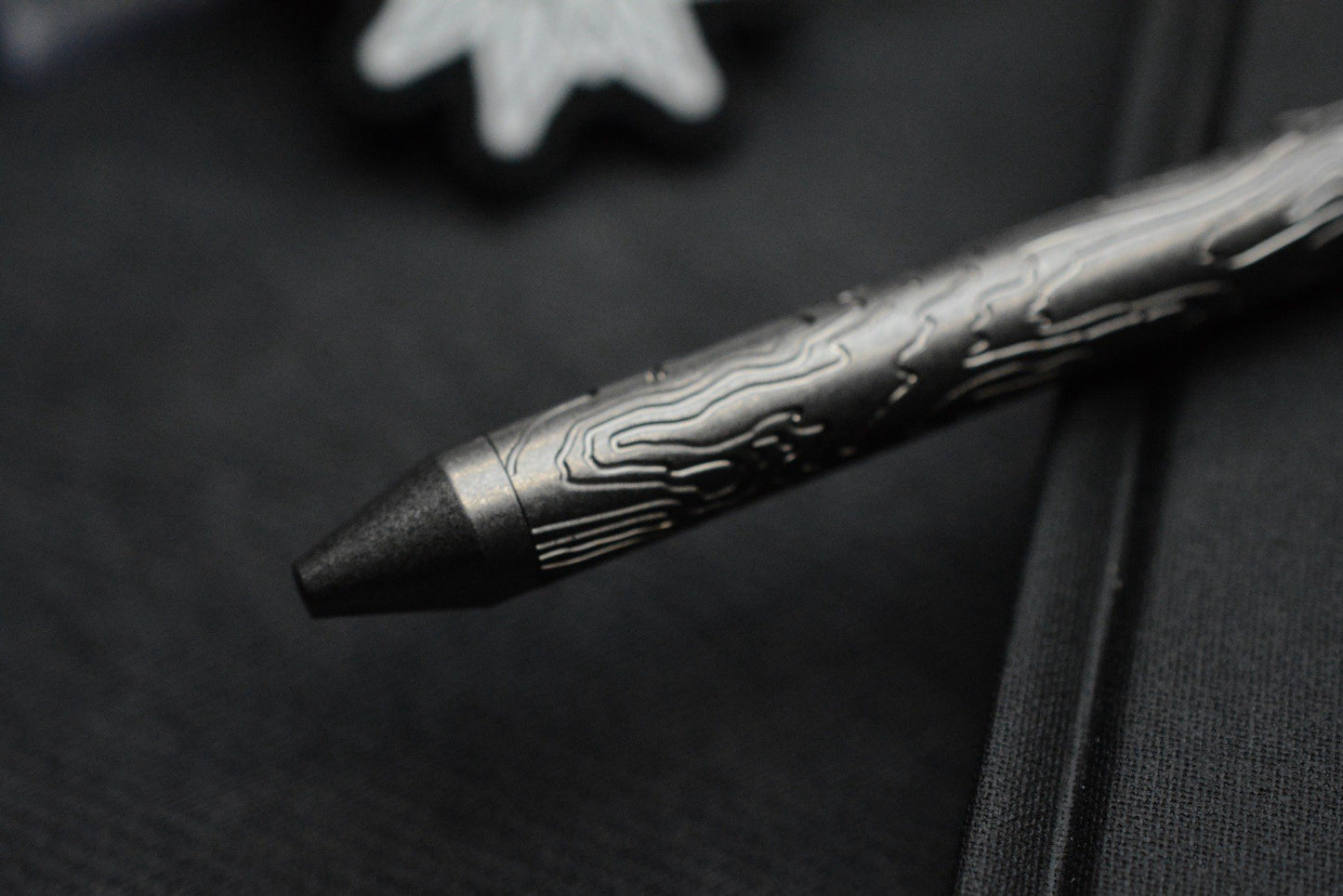 NEW Triple Aught Design x Fellhoelter TiBolt Pen - Mean Skull w/ TAD Patch