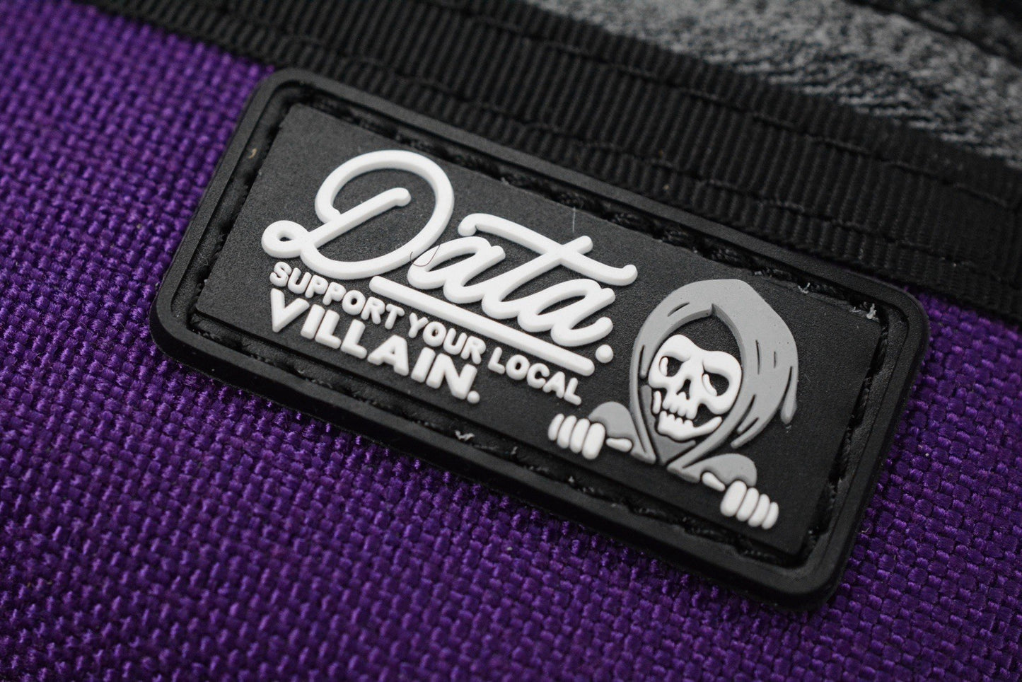 NEW Data Crew What-a-Junior Flat Purple Pouch w/Cruze Atomic State RE Patch