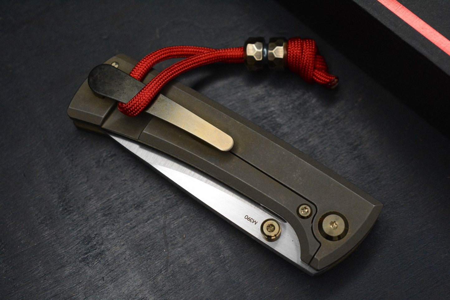 CUSTOM Chaves RCK9 Crusader Blade Show Exc Ti - Belt Satin DP M390 w/ Brass Bead