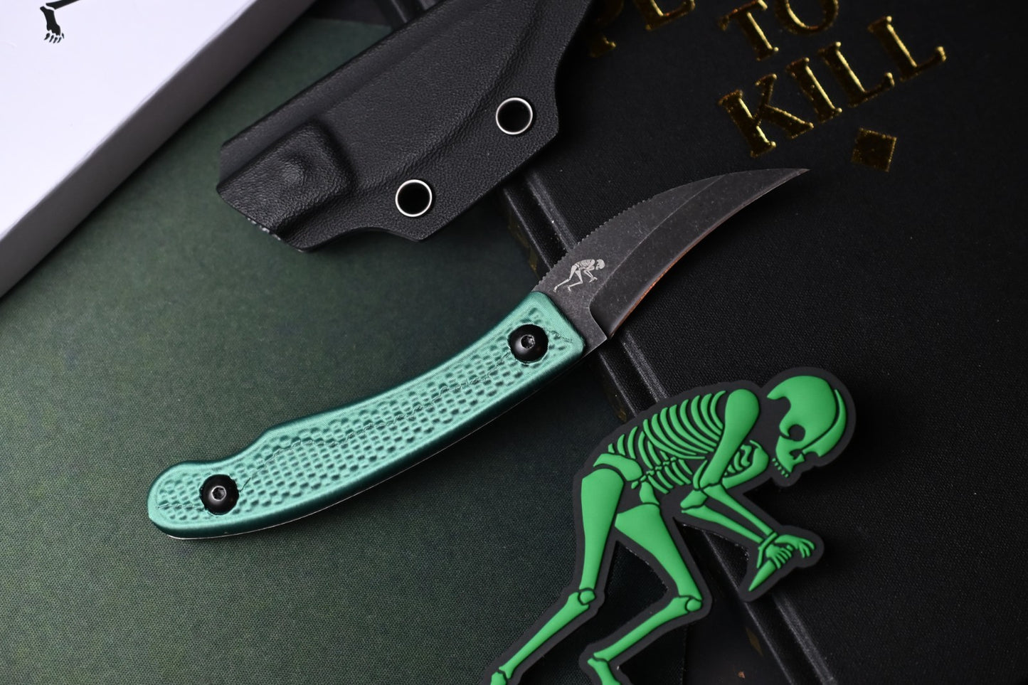 RARE Ed’s Manifesto & Sneakreaper Elvia Field Knife - Green / Acid Stonewash