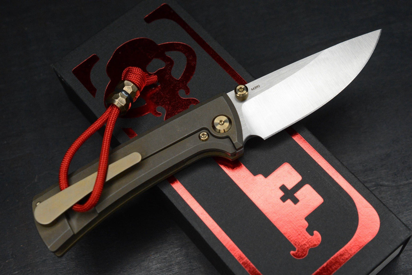 CUSTOM Chaves RCK9 Crusader Blade Show Exc Ti - Belt Satin DP M390 w/ Brass Bead