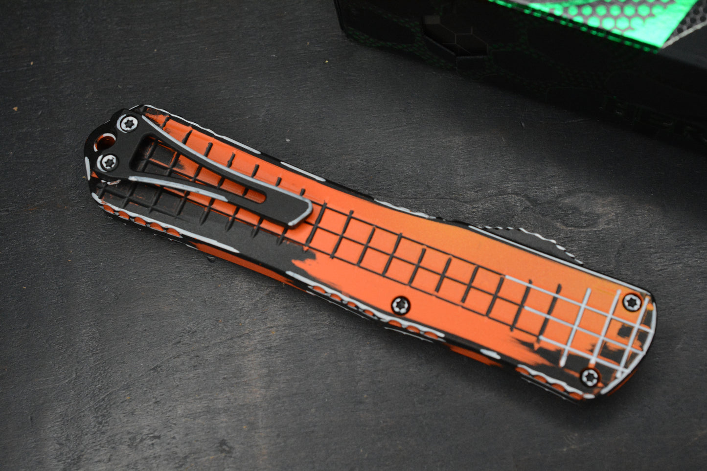 NEW Heretic Manticore E Cell Shaded Orange D/E Recurve - OTF SN 002