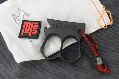 RARE Bawidamann x Monkey Edge
1918 Aluminum Black Cerakote 2FK w/ Tri Side Monkey Bead