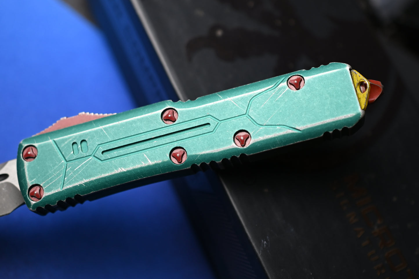 RARE Microtech UTX-85 T/E Bounty Hunter 3.1” Apocalyptic 08/2020