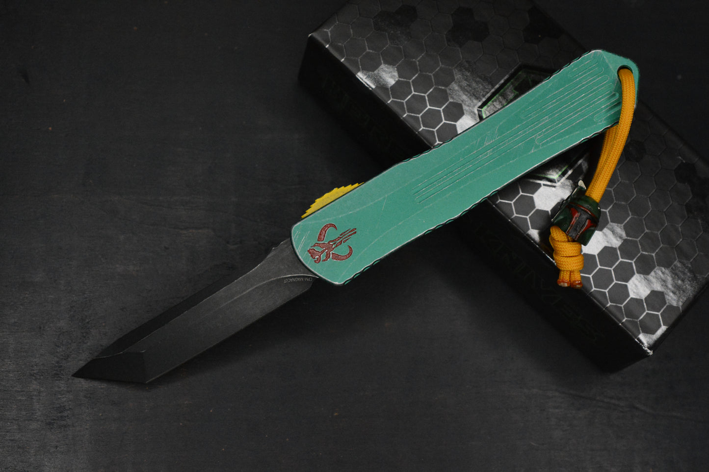 NEW Heretic Manticore X Bounty Hunter OTF - Black Magnacut T/E SN 248 w/ Boba Fett Bead