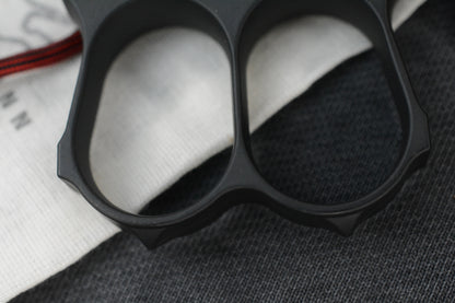 RARE Bawidamann x Monkey Edge
1918 Aluminum Black Cerakote 2FK w/ Tri Side Monkey Bead