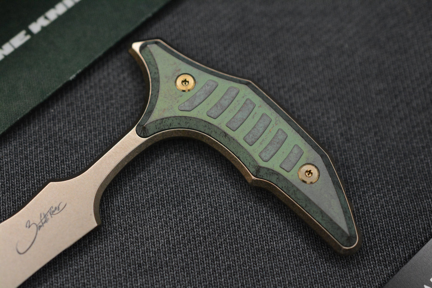 NEW Microtech Bee Push Dagger - Bronze Ano 440C / Antique Green Ti