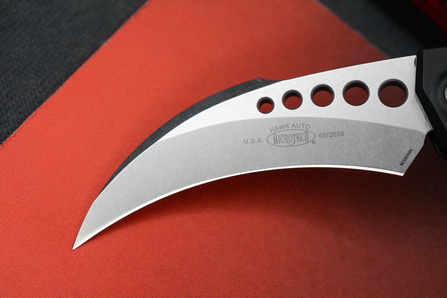 NEW Microtech Hawk Auto 4” Apocalyptic / Black Aluminum