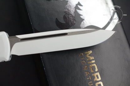 Microtech Ultratech S/E STD Storm Trooper White Deep Engraved