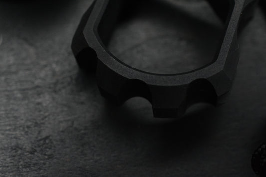 NEW Griffin Combat Renegade SFK - Blackened Titanium w/ Bead