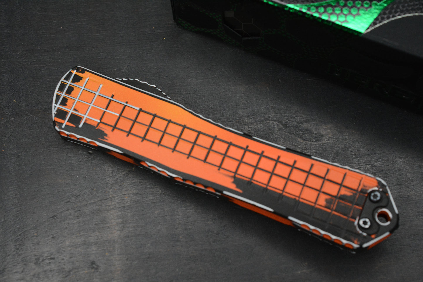 NEW Heretic Manticore E Cell Shaded Orange D/E Recurve - OTF SN 002