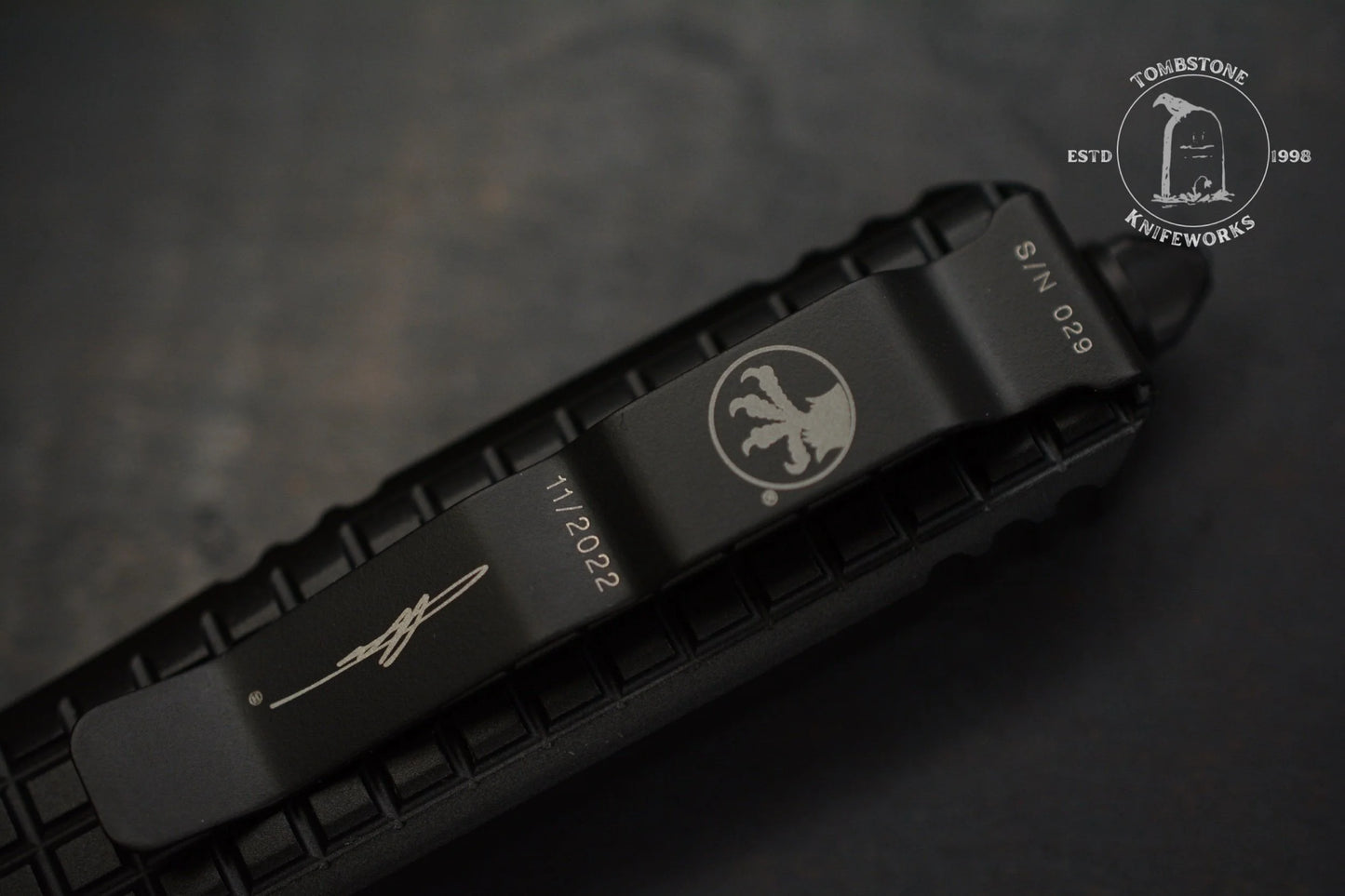 Microtech Ultratech D/E Frag Tactical Standard Signature Series