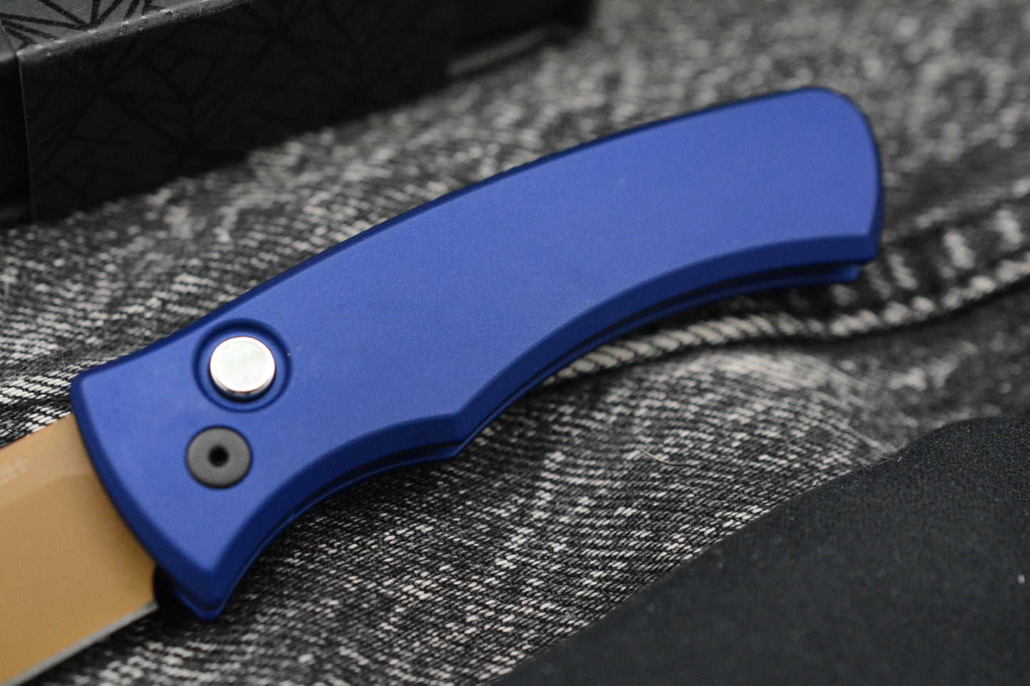 NEW ProTech Duke II Ltd Heritage Auto - Dark Navy Blue Aluminum Handle/ Tan PVD Magnacut Blade