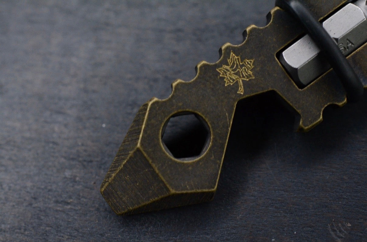JW Knife & Tool G8 Mid Bandicoot Patina Brass Pry Opener w/ Hex Bit & Money Roll