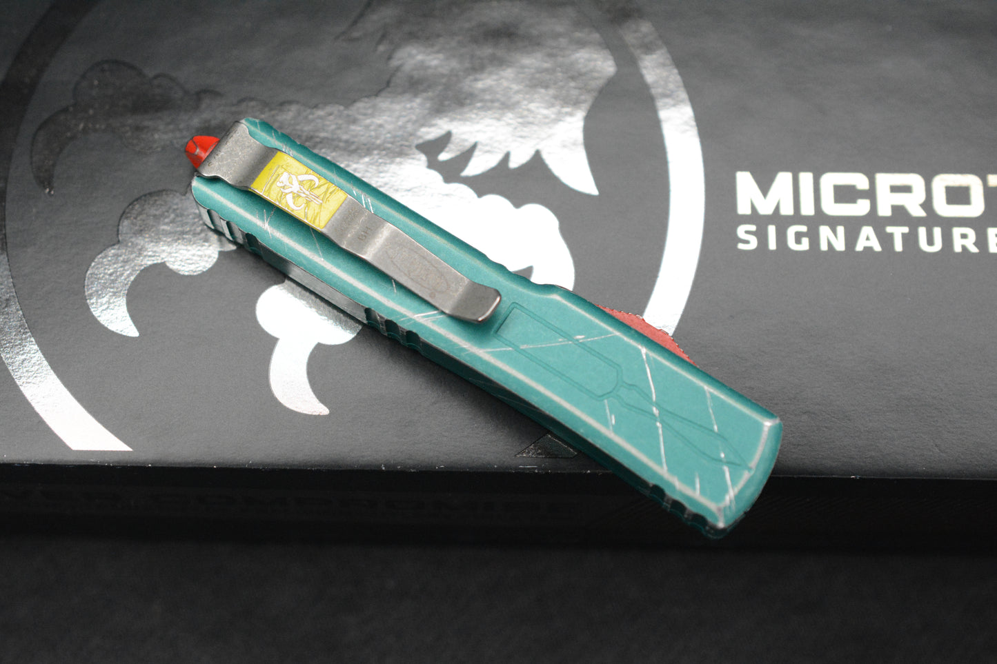NEW Microtech UTX-70 Hell Hound Blade Bounty Hunter - 04/2023 SN976
