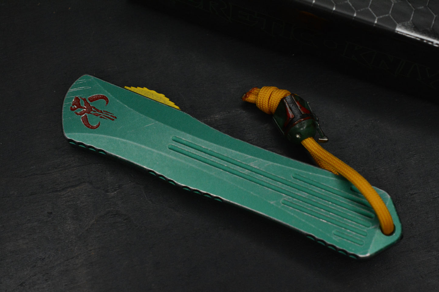 NEW Heretic Manticore X Bounty Hunter OTF - Black Magnacut T/E SN 248 w/ Boba Fett Bead