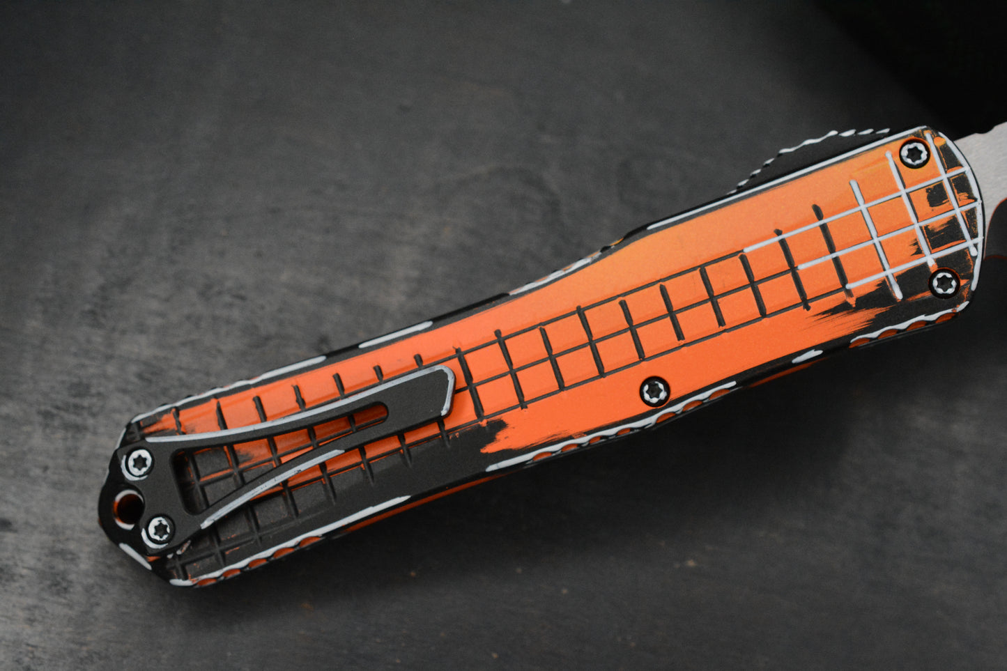 NEW Heretic Manticore E Cell Shaded Orange D/E Recurve - OTF SN 002