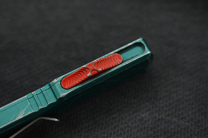 NEW Microtech UTX-70 Hell Hound Blade Bounty Hunter - 04/2023 SN976