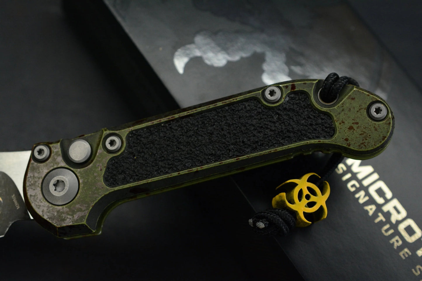 Microtech LUDT Outbreak Gen III S/E with Matching Yellow Radioactive Bead