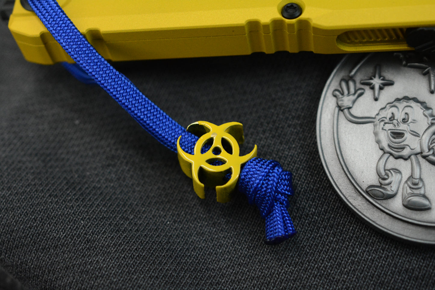 NEW Microtech Ultratech Gen IV D/E Yellow/ Black w/ Fallout Pack (Radioactive Bead & Nuka Cola Coin)