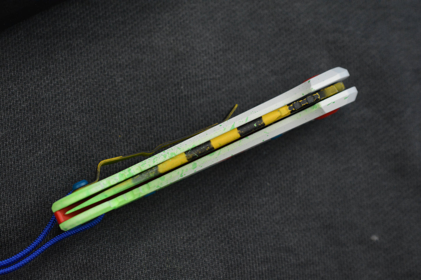 NEW Microtech LUDT Gen-III S/E - “Caution Tape” Ghostbuster Special Edition