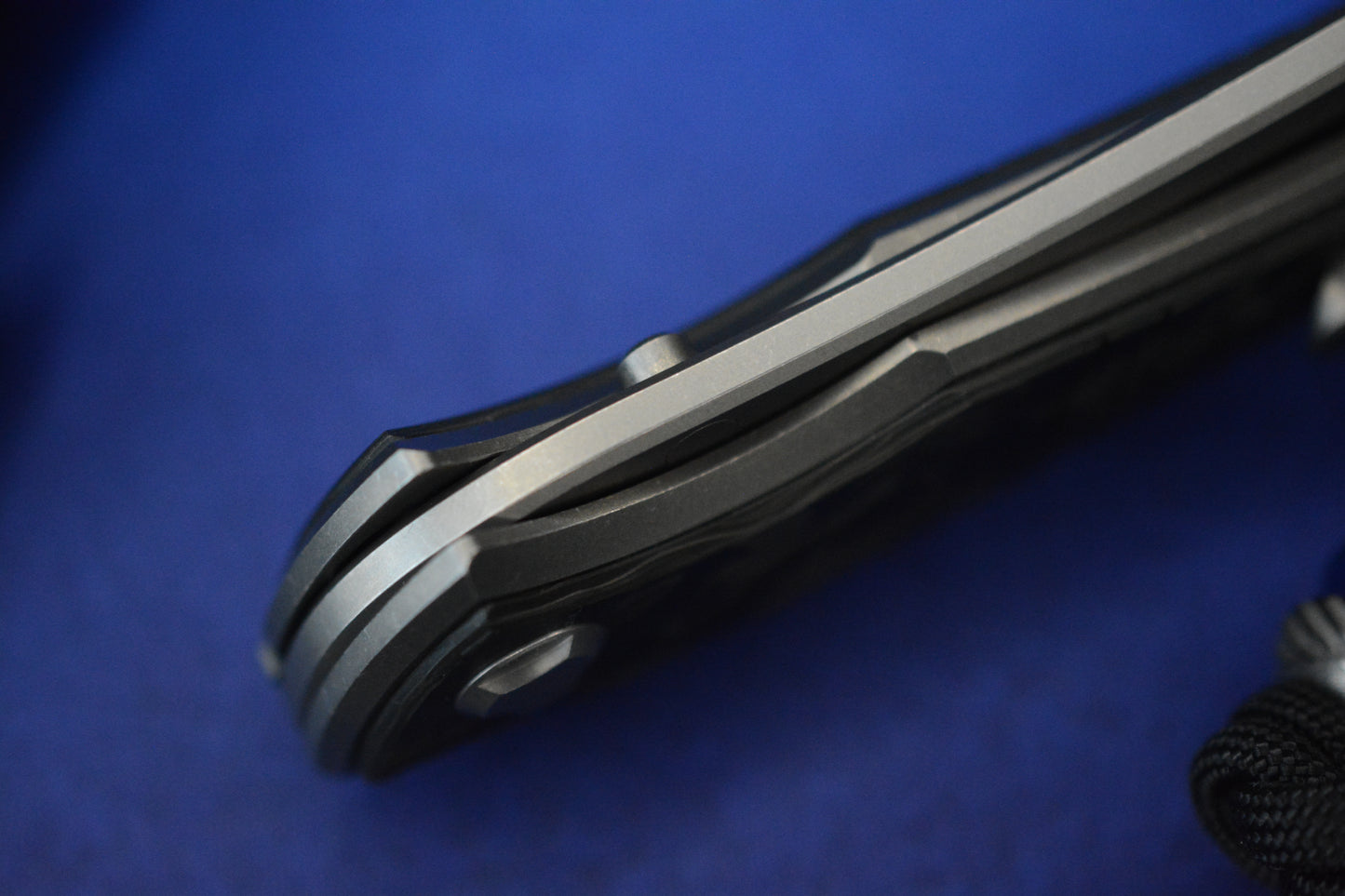 NEW Hawk Knives Talon Auto - Black Carbon Fiber / Bright Wash M390 w/ Custom Handmade Bead