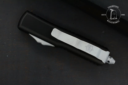 RARE Microtech UTX-85 D/E - Steamboat Willie Black/ White