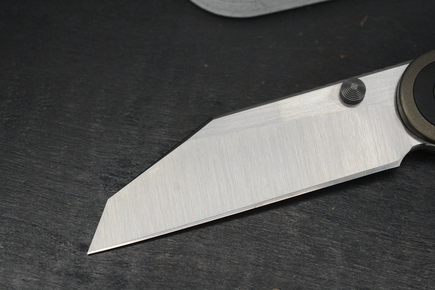 RARE Hypercut Cretin Skeletonized Ti Zirconium Accents Nitro-V Blade SN 080