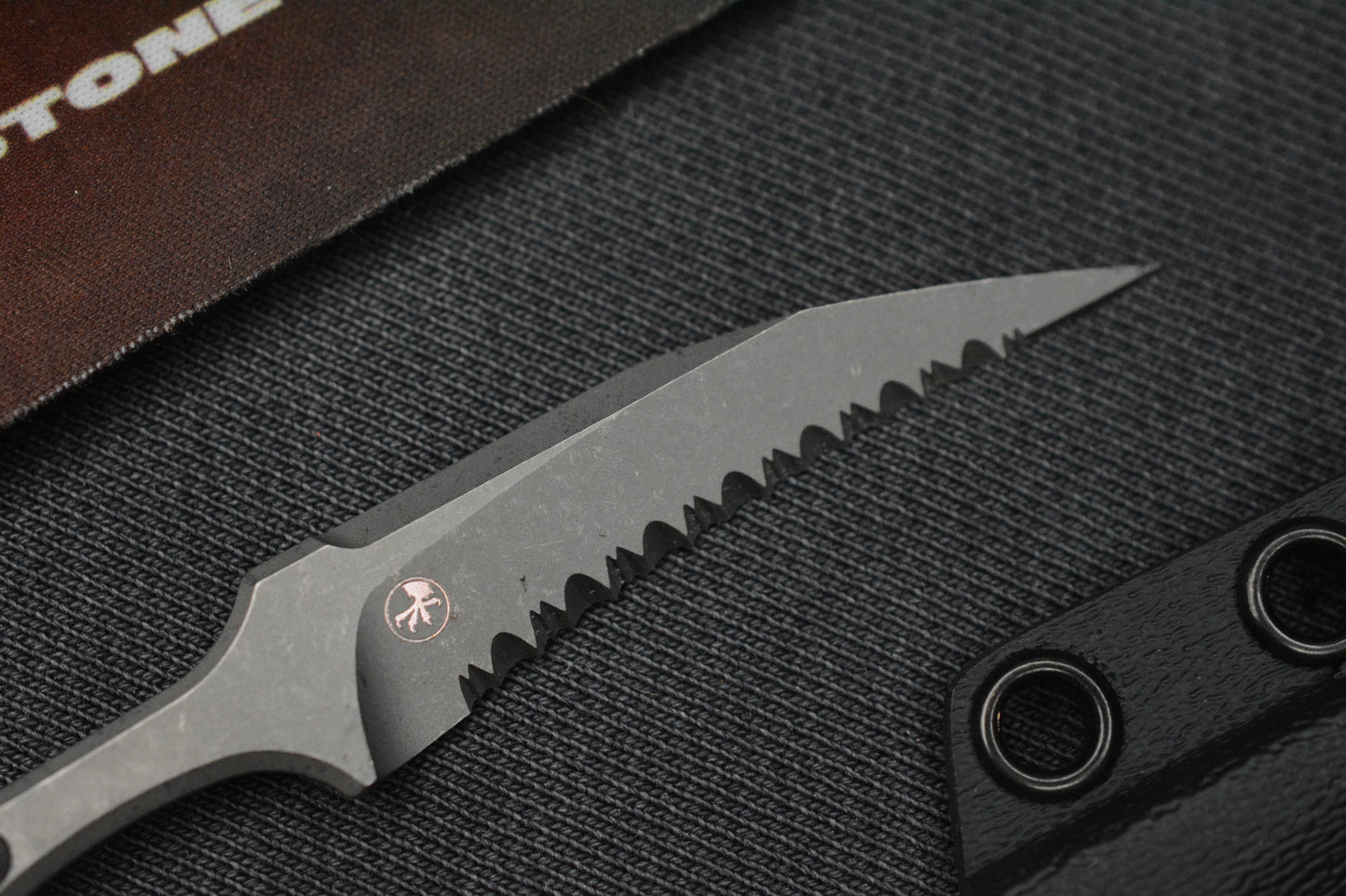 NEW Microtech Bee Push Dagger - Bronze Ano 440C / Apocalyptic Ti