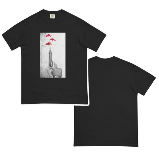 SINGLE ACTION VASE - BLACK SHORT SLEEVE