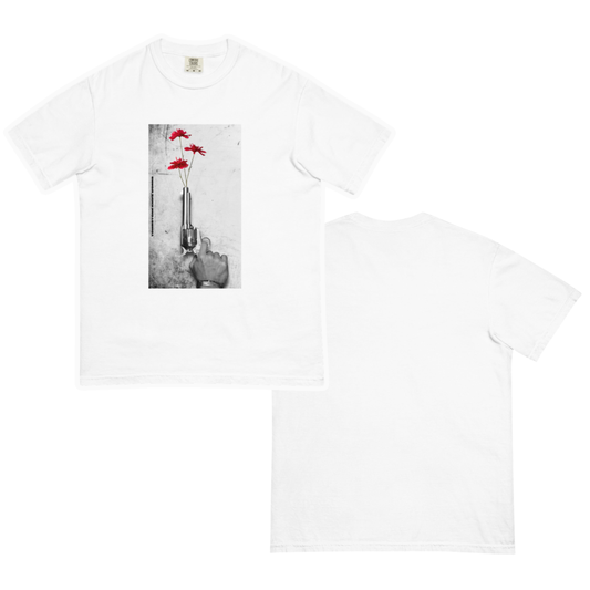 SINGLE ACTION VASE - WHITE SHORT SLEEVE