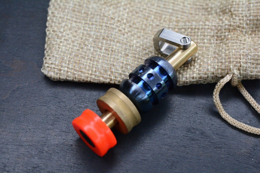 NEW Salt & Peppa Brass & Ti Bead Keyper Bead Holder w/Custom Droid  & Brass Bead