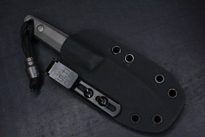 NEW OEGEDC District Fixie SW Ti Handle -Black Cera Magnacut Blade w/ Poison Bead